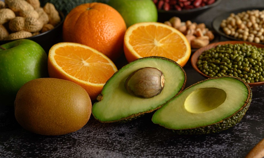 أطعمة ومشروبات تخفف التوتر