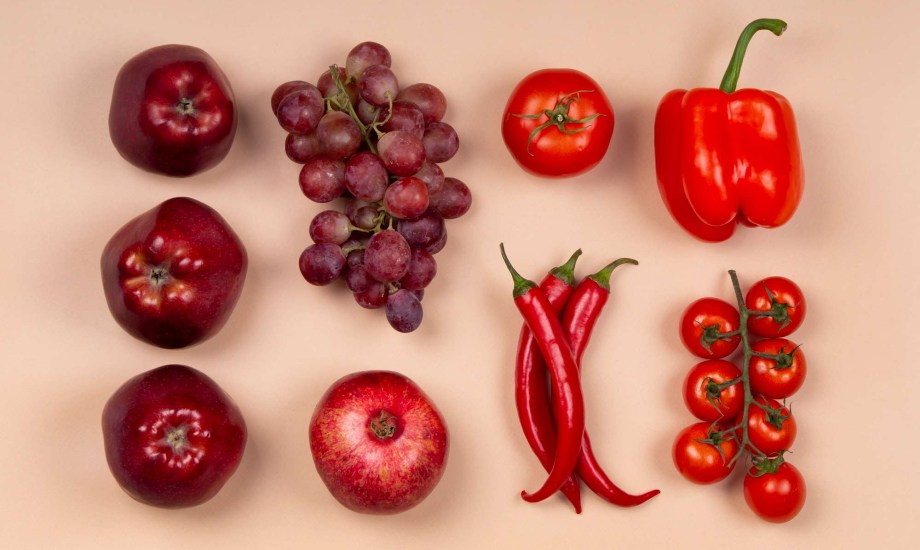 الخضروات والفواكه الحمراء