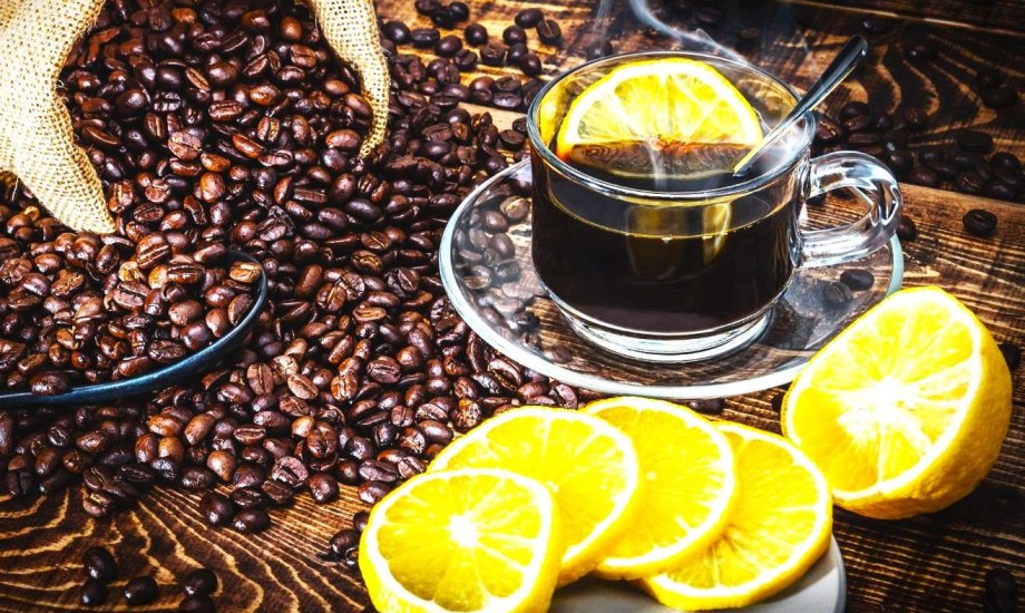 فوائد واضرار القهوة بالليمون