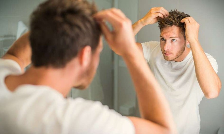 جفاف الشعر عند الرجال