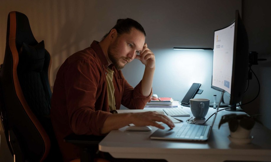 إدمان العمل