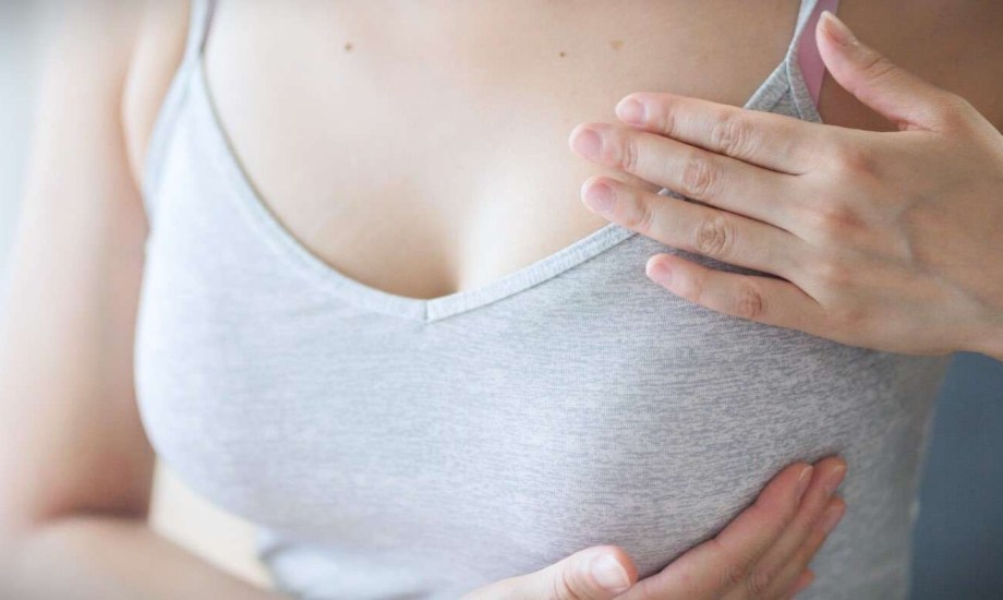 ترهل الثدي عند النساء
