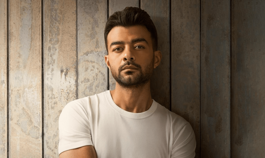 المطرب المصري هيثم شاكر