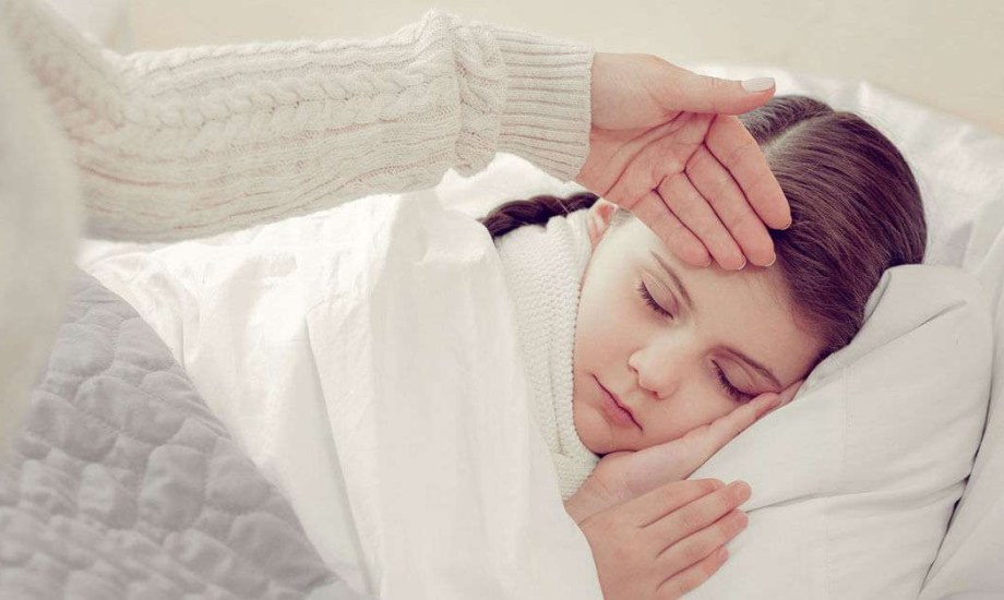 طفرة جينية مضاعفاتها خطيرة.. ماذا تعرف عن حمى البحر الأبيض المتوسط؟