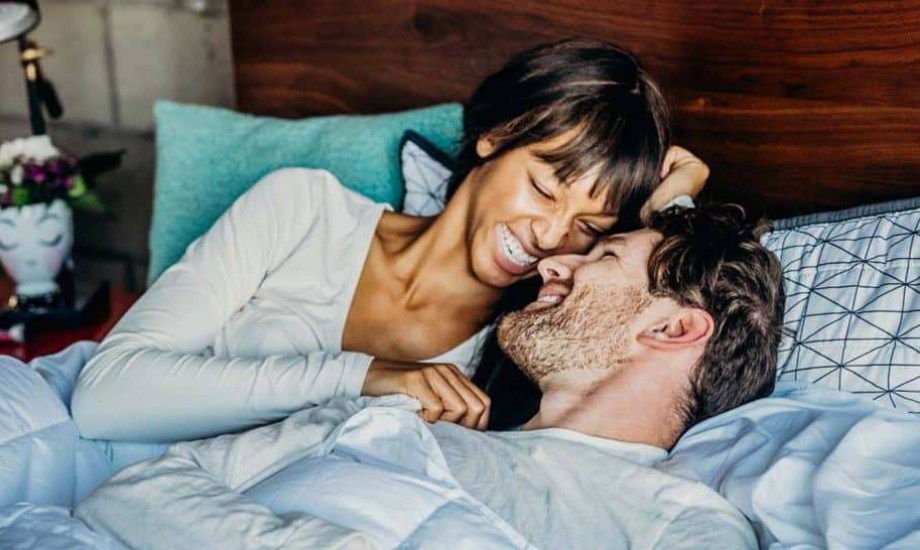 كيف تعلم أنك مصاب بفرط الرغبة الجنسية؟ 5 أعراض تظهر عليك