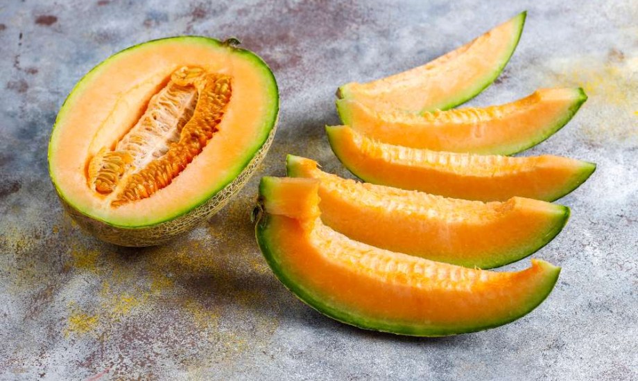 الشمام فاكهة الصيف