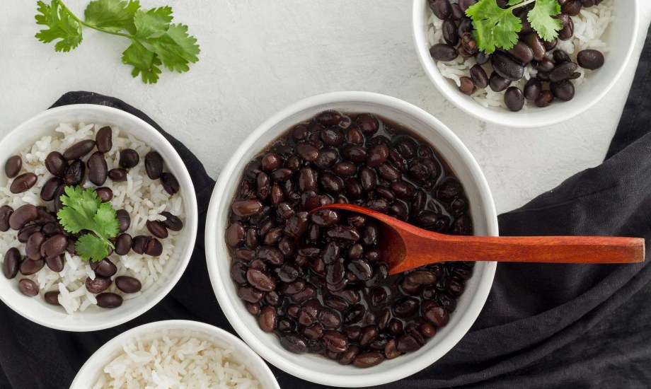 الأطعمة السوداء