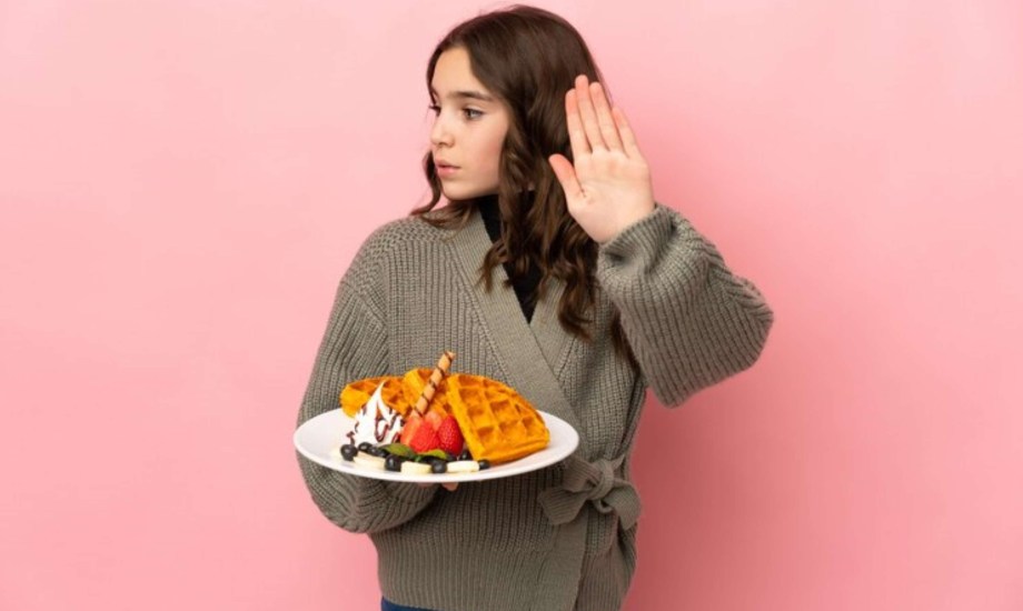 أطعمة ومشروبات تضر الأذن