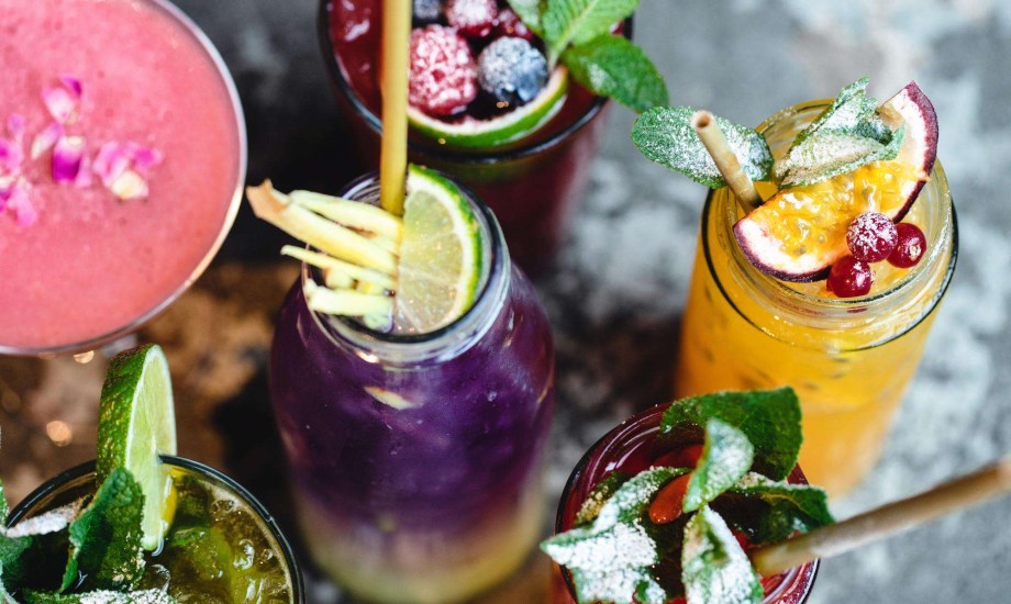 مشروبات منعشة بديلة للمشروبات السكرية