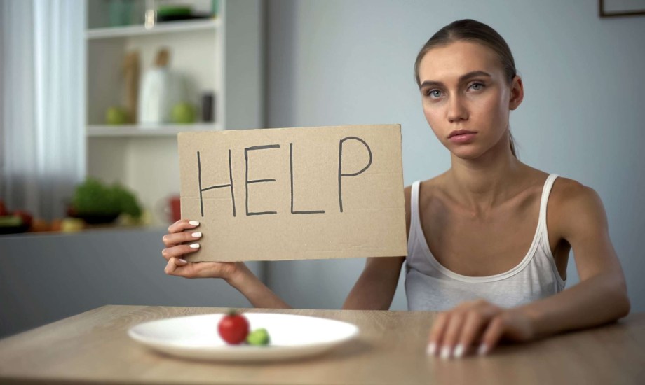 اعرف بنفسك هل تعاني من اضطرابات الأكل؟
