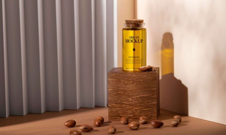 زيت الأرجان يساعد على ترطيب ونعومة البشرة