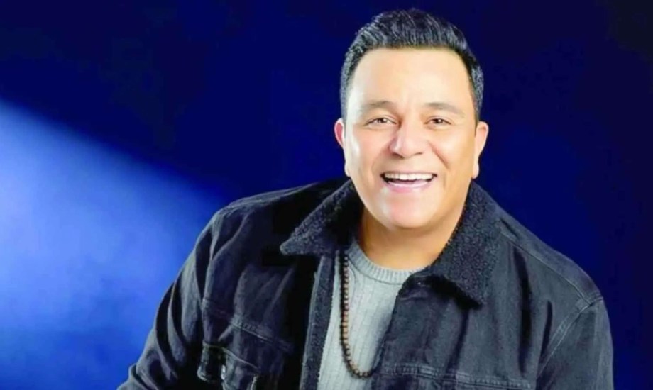 إصابة محمد فؤاد بالعصب السابع