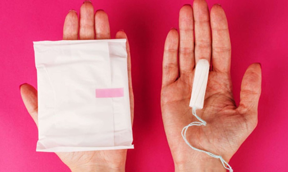 الفرق بين الفوط الصحية والسدادات القطنية