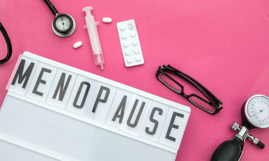 كيف تتأكدين من بدء مرحلة انقطاع الطمث؟