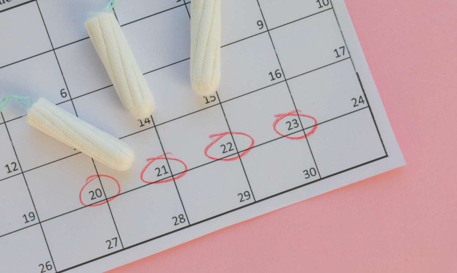 علماء يحذرون من السدادات القطنية للدورة الشهرية