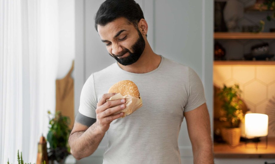 هل يجب الامتناع عن تناول الخبز أثناء الدايت؟