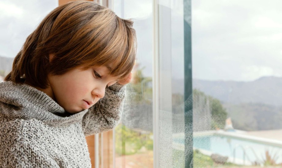 مخاطر الحرمان البيئي على الأطفال