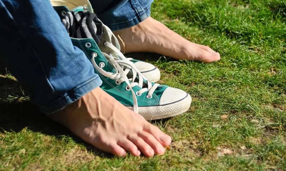 طرق منع تعرق القدمين