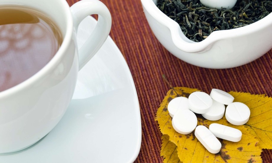 أدوية ممنوع تناولها مع الشاي الأخضر