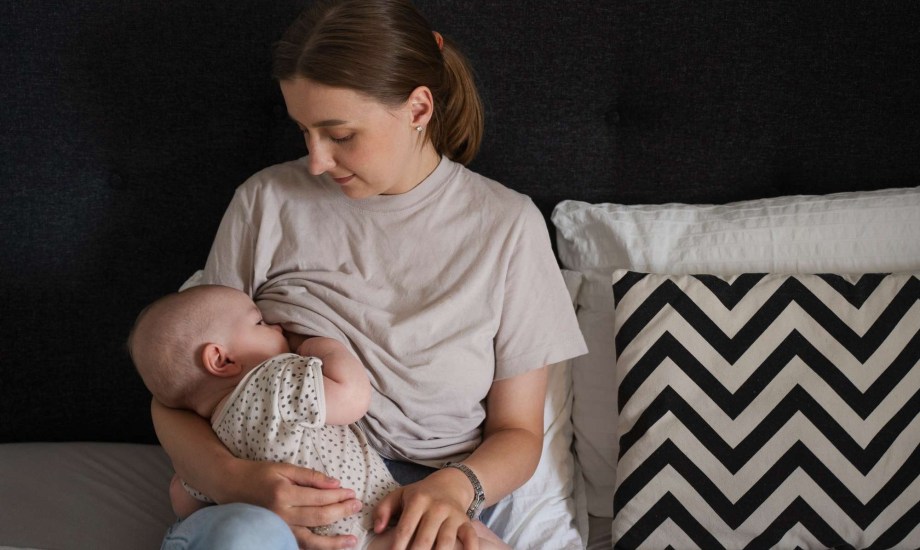 فوائد الرضاعة الطبيعية على مرضى التوحد