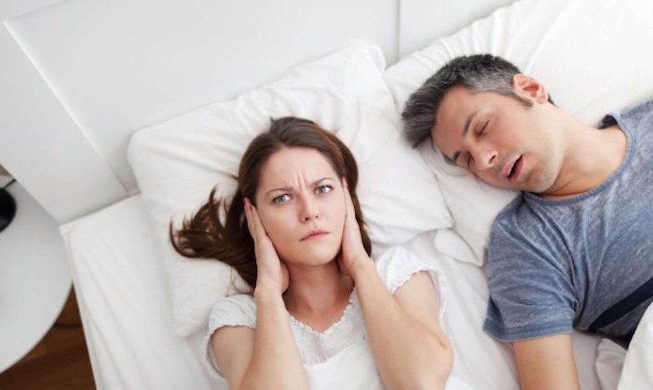 أجهزة تساهم في تخفيف الشخير أثناء النوم