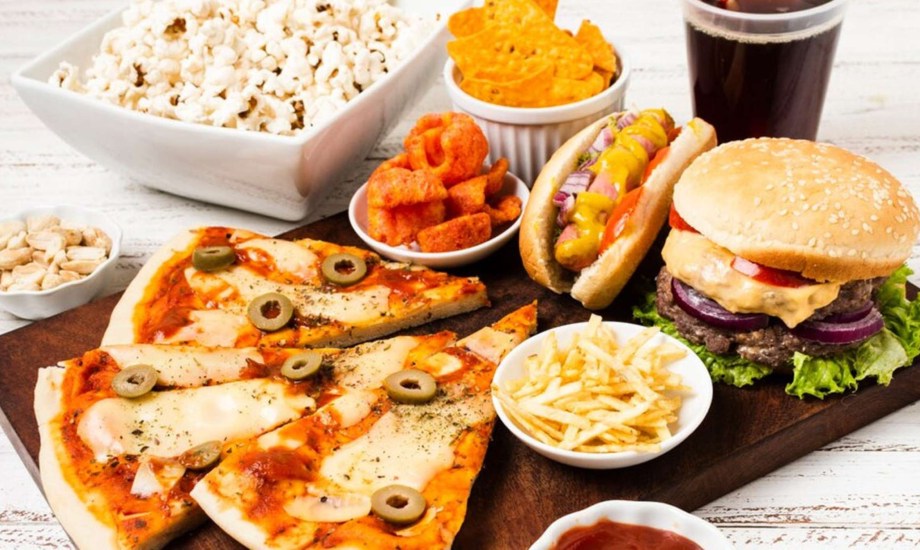 أطعمة ومشروبات تسبب تهيج جرثومة المعدة