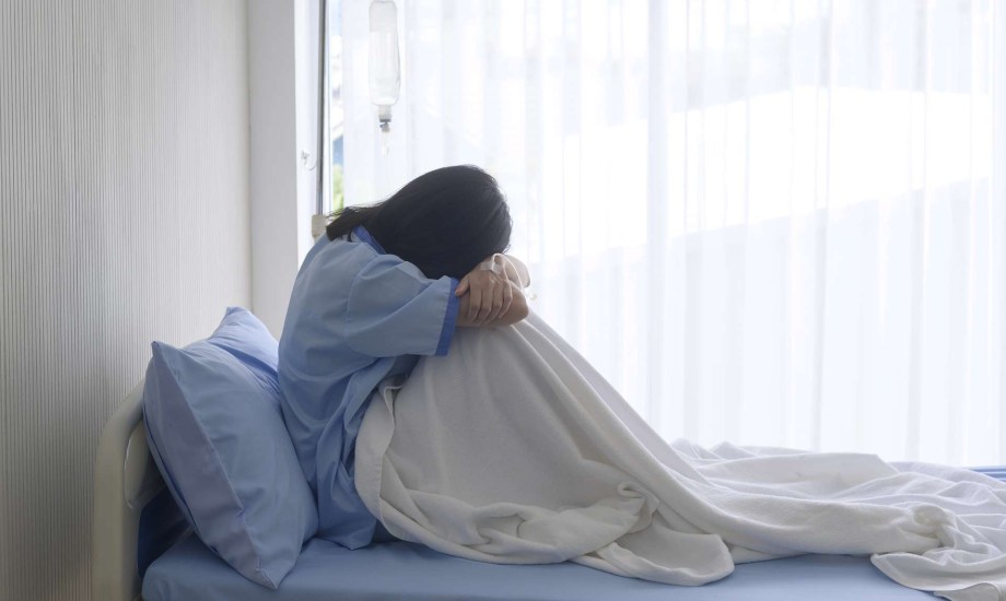 أسباب الشعور بالأرق بعد العمليات الجراحية