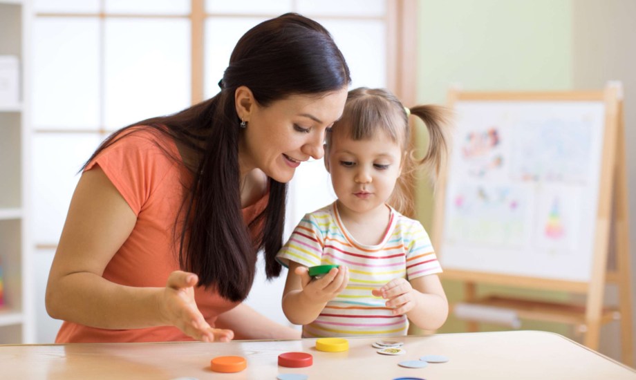 نصائح اتبعها لسعادة طفلك خلال اللعب