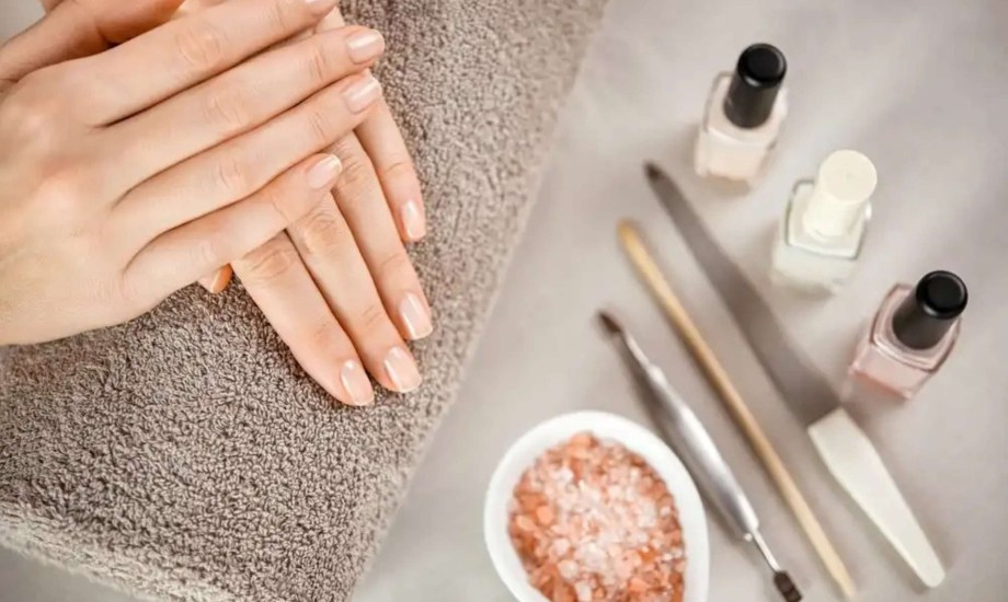 فوائد صحية ونفسية لجلسات الباديكير