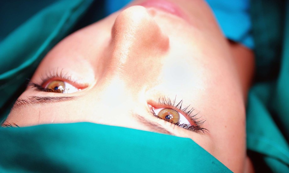 مضاعفات عملية الليزك