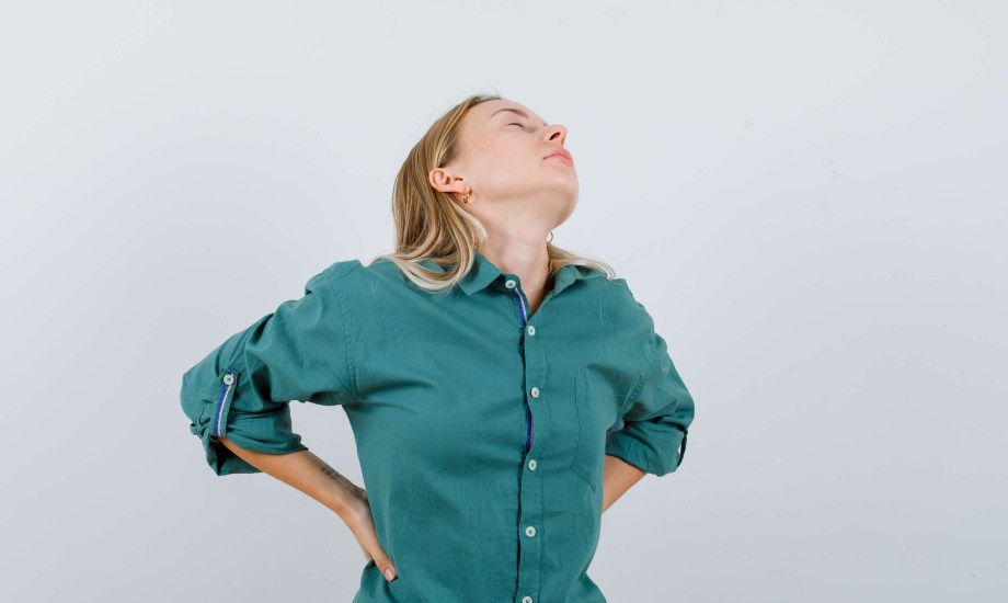 الآثار السلبية للوقوف طويلا