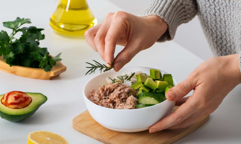 فوائد سلطة التونة