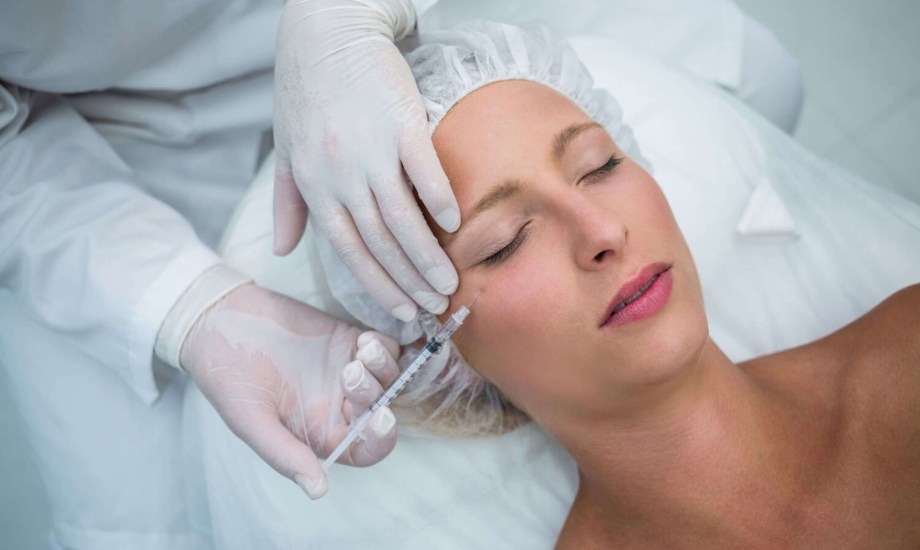 هل حقن البوتوكس آمنة أثناء الرضاعة الطبيعية؟