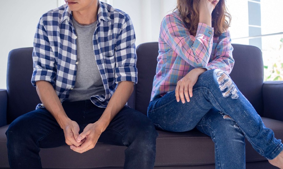 لماذا يخون الأزواج؟ الأسباب وكيفية التعامل معها