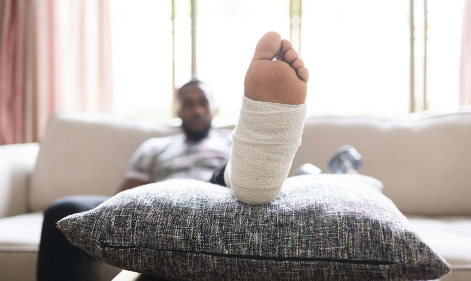 أسباب كدمات القدمين