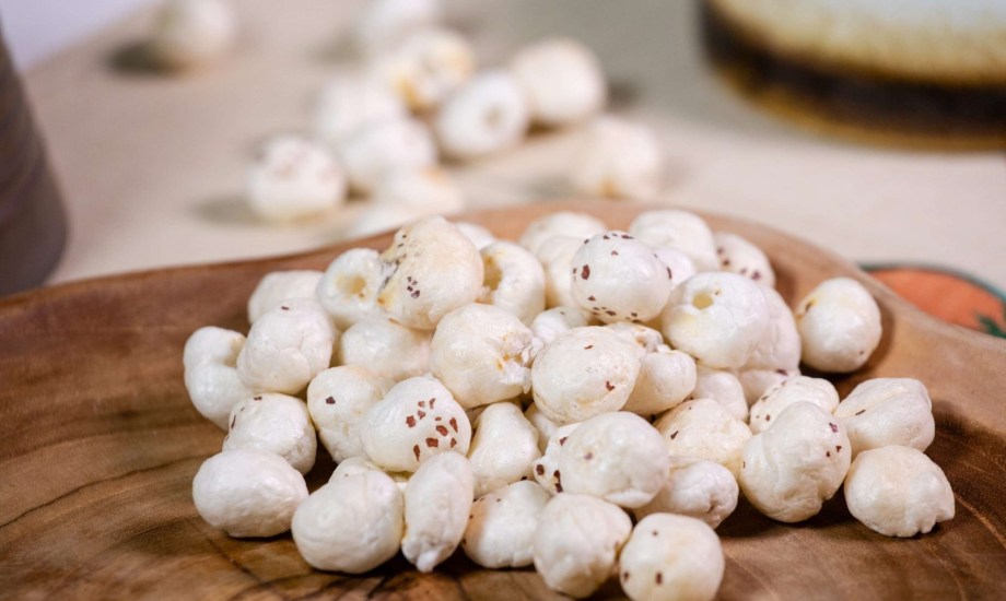 أضرار الإفراط في تناول بذور اللوتس