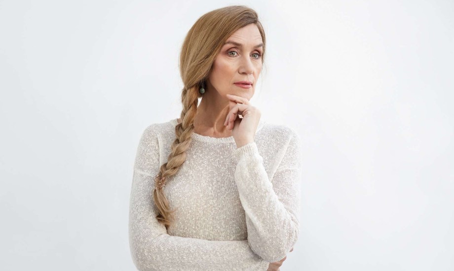 ألزهايمر يهدد النساء خلال انقطاع الطمث.. ما الحقيقة؟