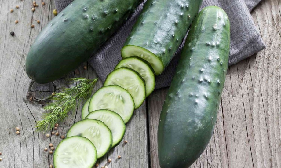 أضرار صحية للإفراط في تناول الخيار