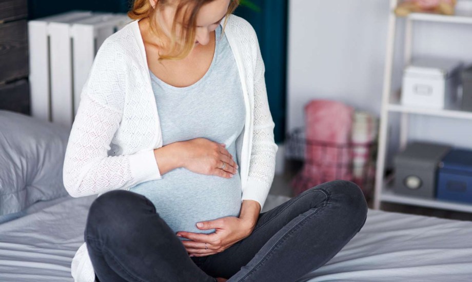 مهم للحوامل.. 6 أسباب تؤدي إلى تسرب السائل الأمينوسي