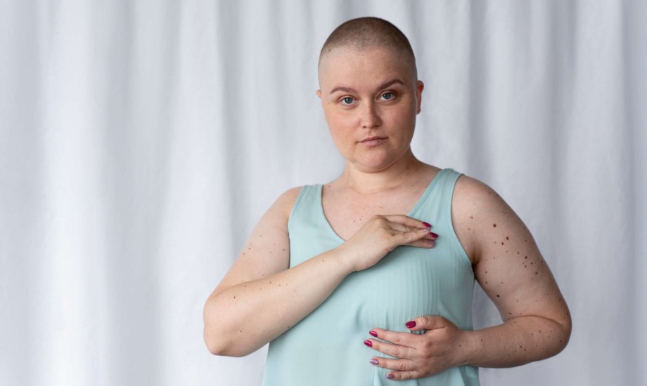 طرق للسيطرة على التعب الناتج عن علاجات سرطان الثدي