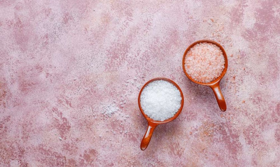 الفرق بين ملح البحر والهيمالايا وملح الطعام