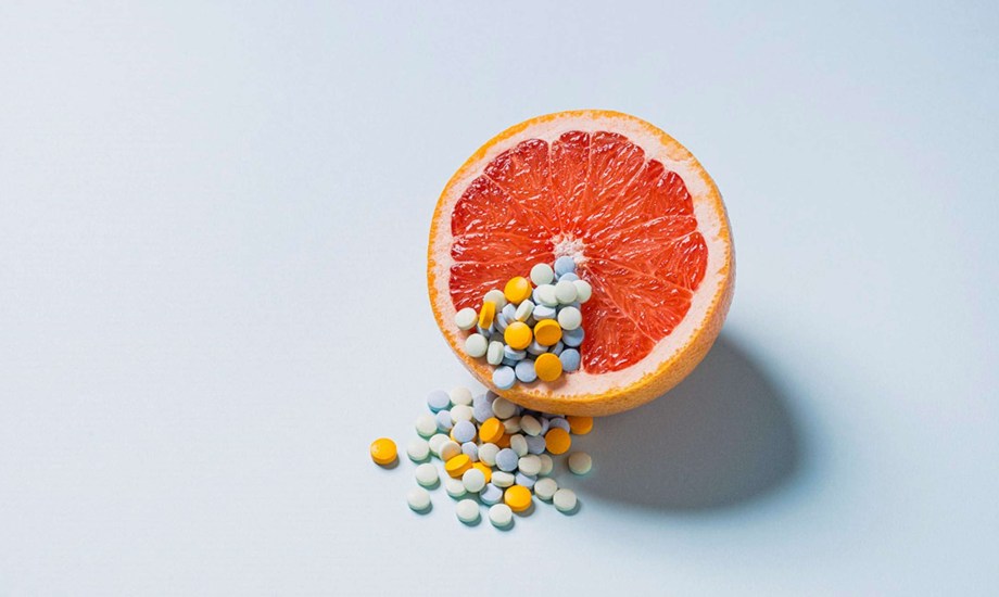 أدوية تتفاعل مع عصائر الفاكهة