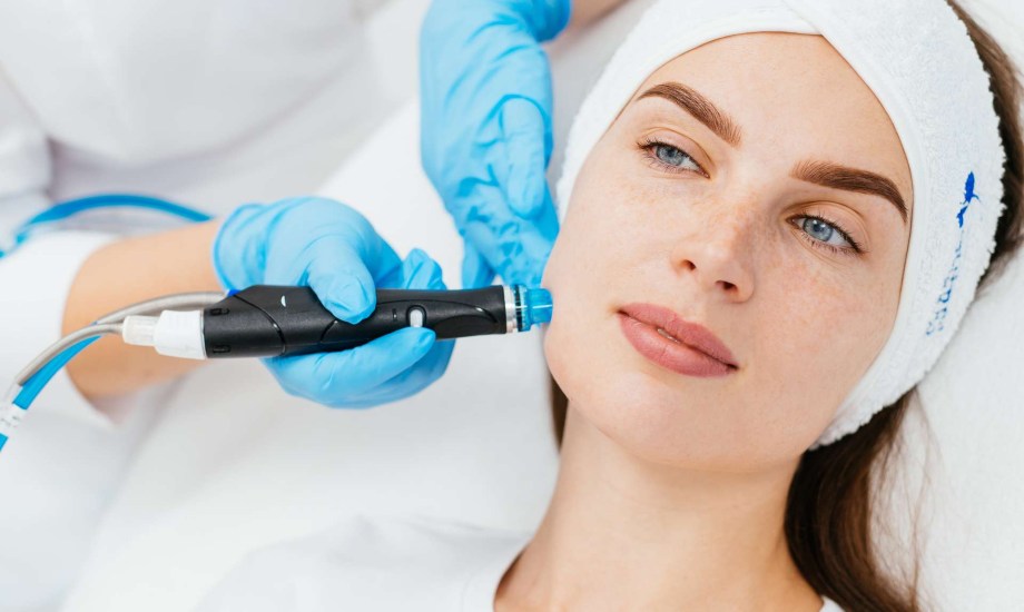 فوائد جلسات الميزوثيرابي للوجه