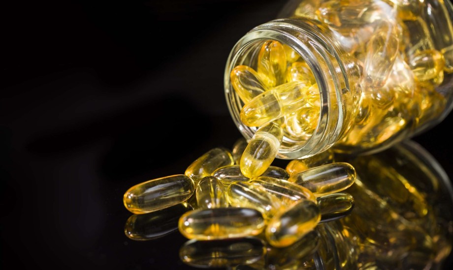 فوائد مكملات زيت كبد الحوت