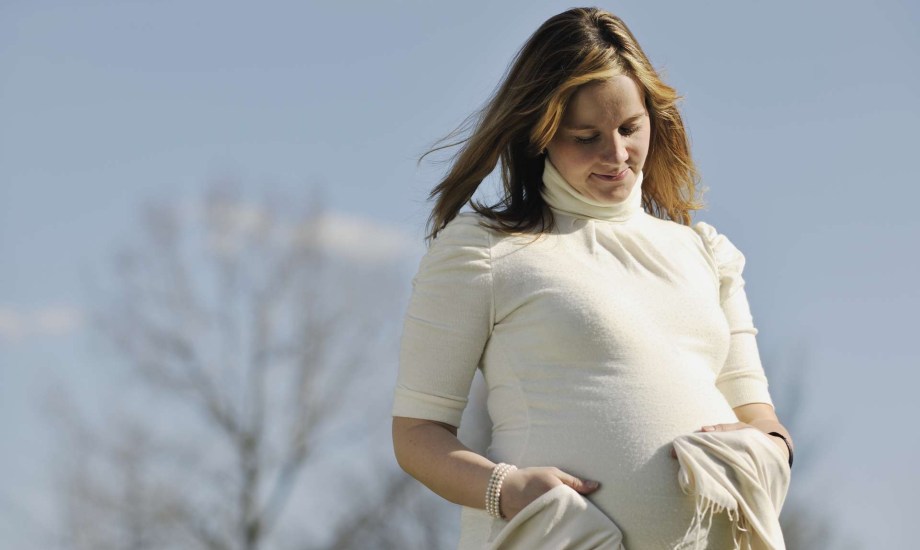 يؤثر التمييز في العمل على صحة المرأة الحامل