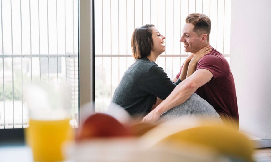 7 فوائد صحية لممارسة العلاقة الجنسية في الصباح