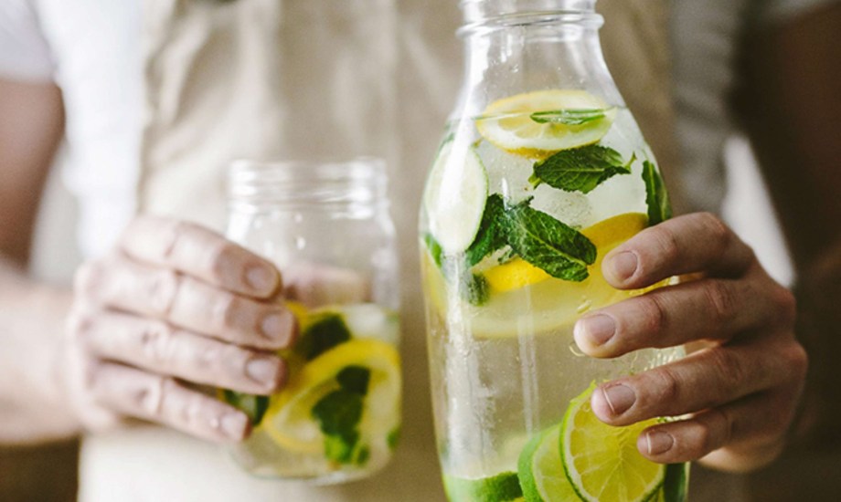 فوائد ماء الخيار والليمون للرجال