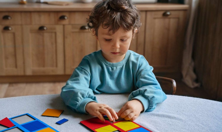 أفضل مكملات غذائية للأطفال المصابين بالتوحد