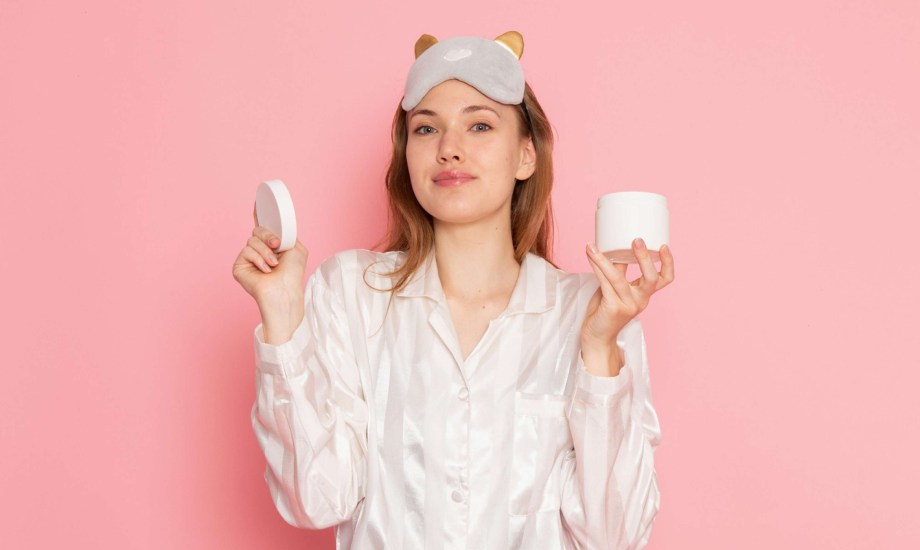 هل يمكن تحضير الكريمات الليلية منزليا؟