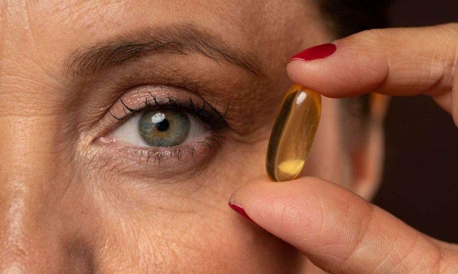 3 فيتامينات للعين احذر الإفراط فيها